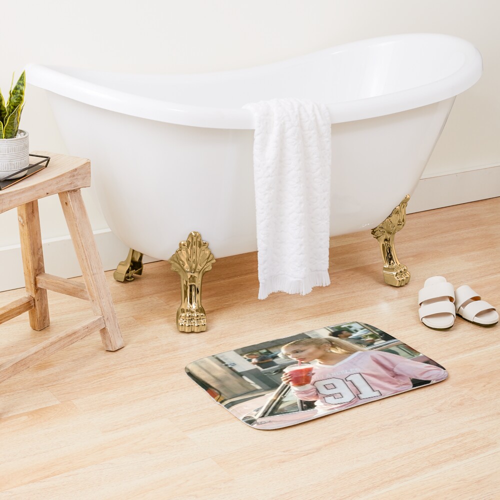 Ariana Grande Pink Favorite Bath Mat - Image 2