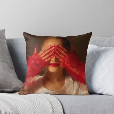 urthrow pillow couch smallsquare1000x1000 32 - Ariana Grande UK Shop